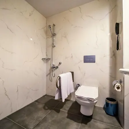 Premier Nergis & 酒店 马尔马里斯