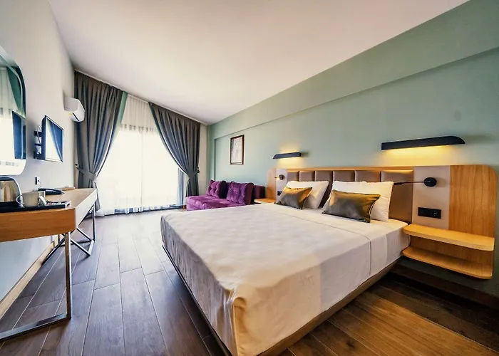 Premier Nergis & Hotel