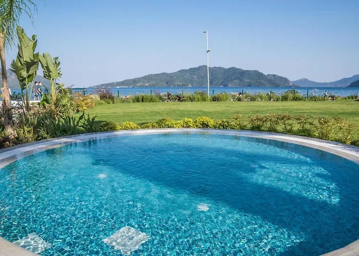 Hotel Premier Nergis & 4*